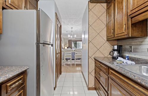 Myrtle Beach Apartment | Spacious Modern Condo - 1st Floor - One Block to the Beach
