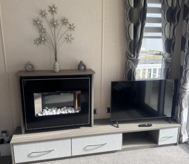 Lossiemouth Resort | Spacious Modern Seaside Caravan