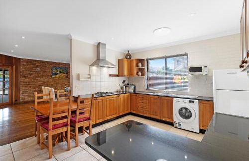 Ryde Villa | Spacious Mountain View Villa in Ryde and Sunset Deck