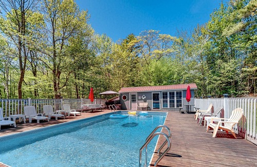 Searsport House | Spacious Multi-Level Home w/Free WiFi, Private Pool, Deck, Firepit, Patio, W/D