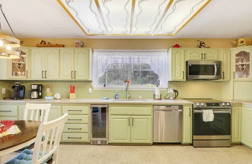 Murphy House | Spacious Murphy Home w/Game Room + Fire Pit!