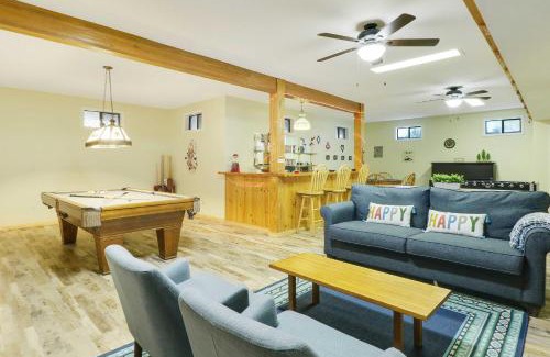 Murphy House | Spacious Murphy Home with Game Room and Fire Pit!