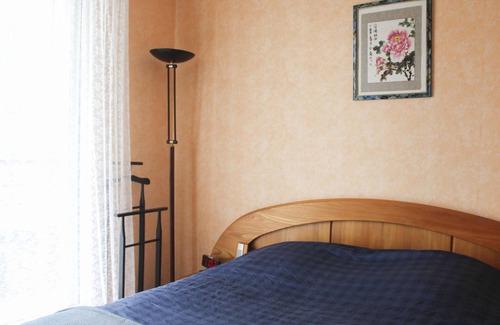 Republique–Point-du-Jour Apartment | Spacious nest near the Seine