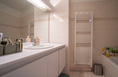 Parchamp–Albert Kahn Apartment | Spacious nest with terrace and garden