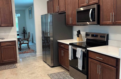Pinellas Park House | Spacious New construction 5-bedroom house