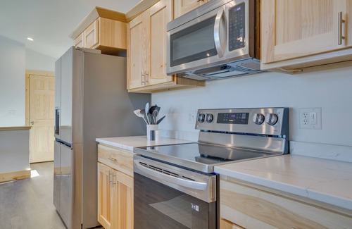 New Lisbon House | Spacious New Lisbon Home w/Lake Access!