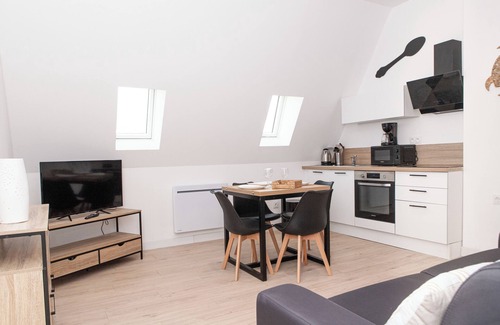 Tourcoing Apartment | Spacious new studio-Le velours royal