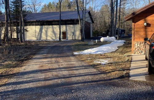Stone Lake Cabin | Spacious Northwoods Cabin with Amazing Game Room