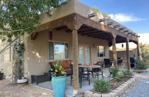 Corrales House | Spacious oasis with spectacular views!