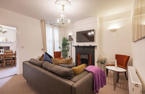 Sittingbourne House | Spacious One Room in shared house - Sittingbourne