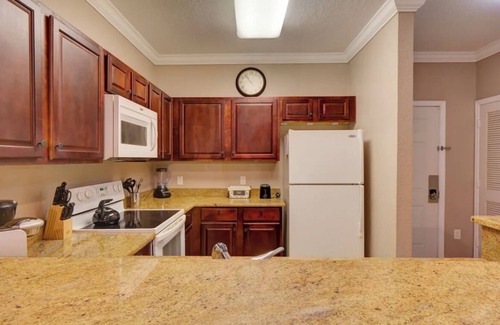 Four Corners Condo | Spacious & Peaceful Condo Near Champions Gate.