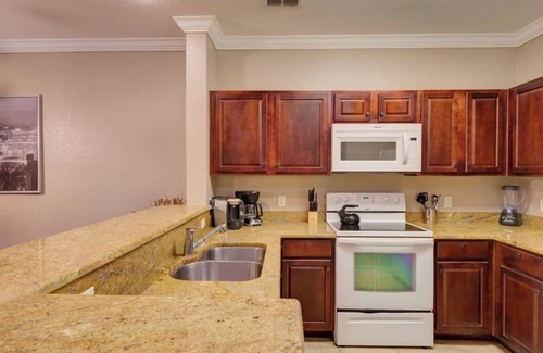 Four Corners Condo | Spacious & Peaceful Condo Near Champions Gate.