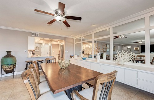 Siesta Key Condo | Spacious Penthouse Suite,3 King Beds/3 updated bath, On the Beach, Great Views!