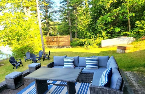 Orange House | Spacious Pet Friendly Waterfront w/Hot Tub & Yogo Studio-Sleeps 10!