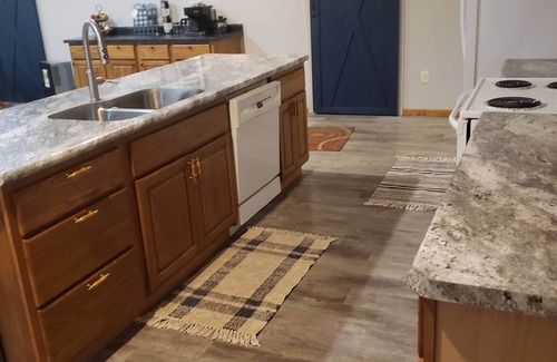 Somerset Apartment | Spacious place w/outside kitchen. Close to the Apple River and so much more.