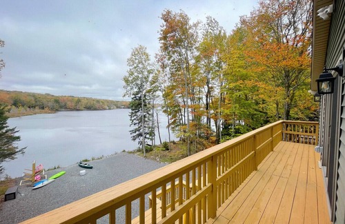 Pocono Lake House | Spacious Pocono Lakefront Retreat w/Amenities