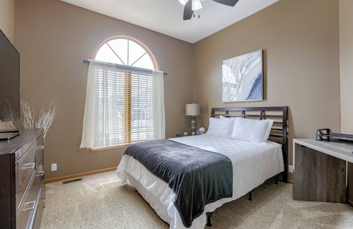 Omaha House | Spacious Pool House with tons of amenities!