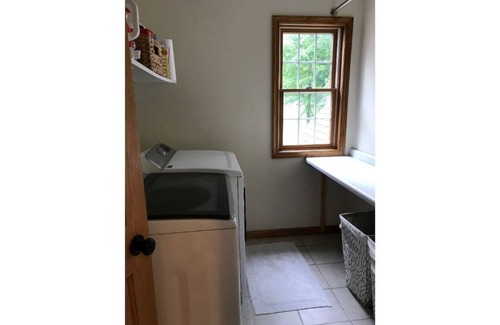 Kalkaska House | Spacious Private 4 bedroom 3 1/2 bath home Close to Horse Show, Torch Lake