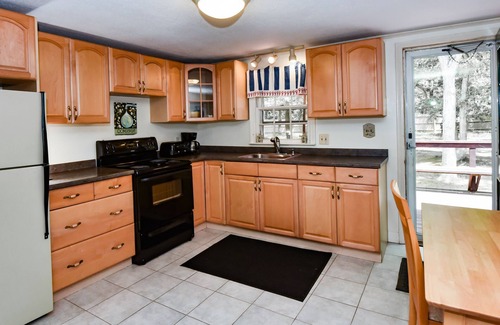 Eastham House | SPACIOUS & PRIVATE 6 BEDRM HOME CLOSE TO THE OCEAN & BIKE PATH!