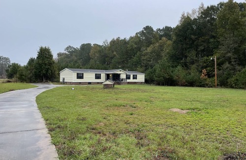 Ruffin House | Spacious & Private, Five Acre Home Just Off I-95