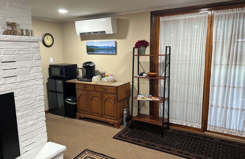 Port Ewen Apartment | Spacious, Private- Kingston, Hudson Valley colleges, Off Street Park