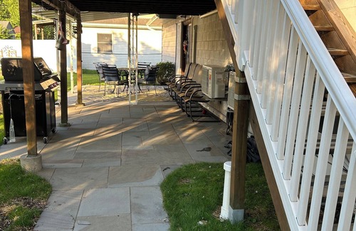 Port Ewen Apartment | Spacious, Private- Kingston, Hudson Valley colleges, Off Street Park