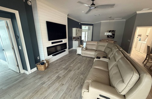 Wildwood House | Spacious, Private Pool in this Oasis away from Home