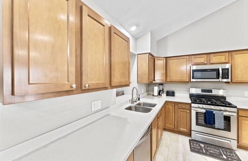 Sierra Vista House | Spacious & Private Sierra Vista Retreat with Pool!