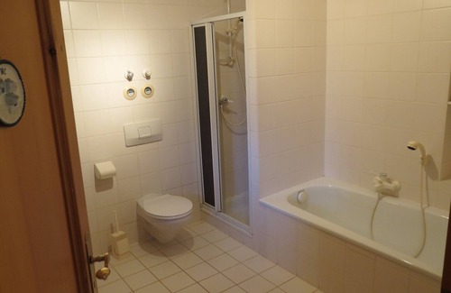 Mitterbach Apartment | Spacious, quiet apartment on the edge of the forest in alpine style with a garden