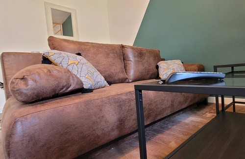 Neris-les-Bains Apartment | ♥ SPACIOUS-QUIET AREA-GARDEN-dormiraneris ♥