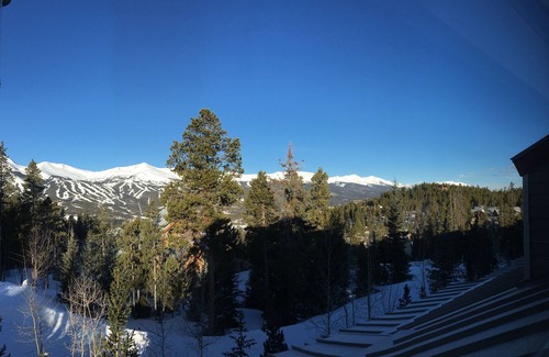 Baldy Mountain Condo | Spacious Quiet Mountaintop Retreat