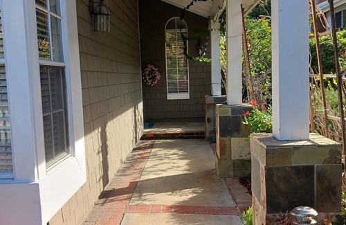 Rancho Penasquitos House | Spacious ranch: 3 bedroom, 2.5 bath n 2100sf - 1 story