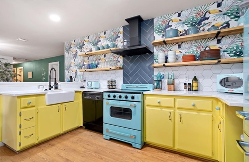 Johnson City House | Spacious Ranch Getaway With Hot Tub & Pool