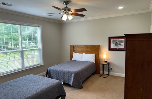 Mountain View Other | Spacious ranch-style home