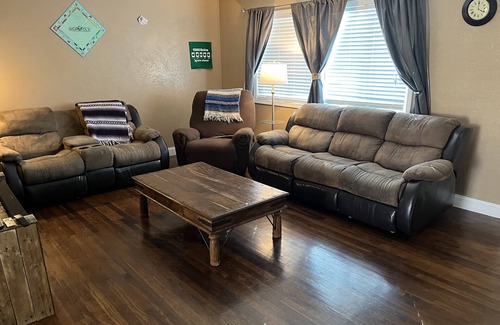North Bend House | Spacious ranch with lots of parking, pet friendly, partial bay view.