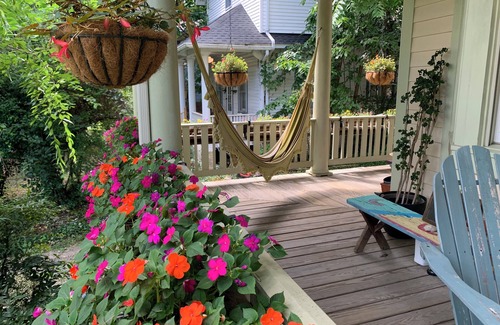 Takoma Park House | Spacious Relaxing & Beautiful home in Takoma Park on Washington, DC METRO