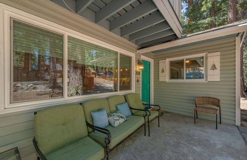Kings Beach House | Spacious Relaxing Family Friendly Home 2 King Beds