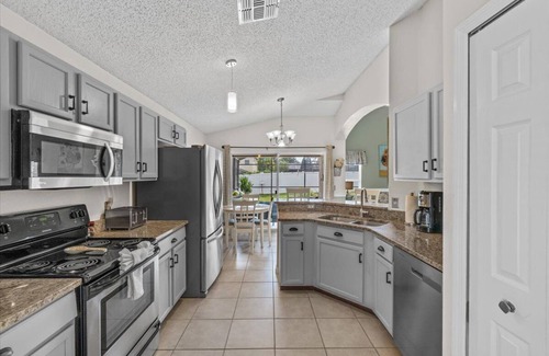 Haines City House | Spacious Retreat Golf Resort Near Theme Parks