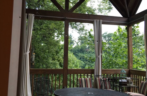 Opryland House | Spacious Riverfront! 3 Miles Opryland, 10 Min Downtown Nashville