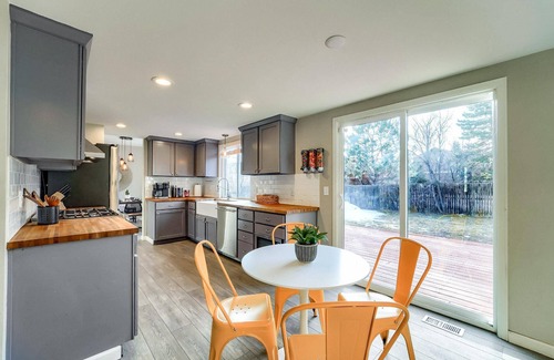 Ralston Valley House | Spacious Rocky Mountain Home w/EPIC Bar, Pool Table, Game Rooms & more 5BR/4BA