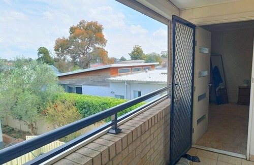 Merrylands House | Spacious Room with Balconyn