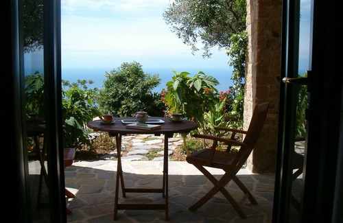 Marina di Pisciotta Apartment | Spacious room with independent access