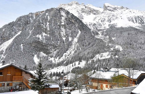 Pralognan-la-Vanoise Ski Chalet | Spacious Sunny Chalet, Ski-In/Ski-Out, Near Slopes, Stunning Terrace and Modern Amenities
