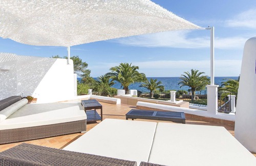Santa Eulalia del Rio Villa | Spacious Seafront Villa with Pool 10+ Guests - walk to beaches - majestic views