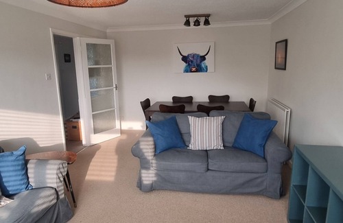 New Forest District Apartment | Spacious self contained flat in superb location