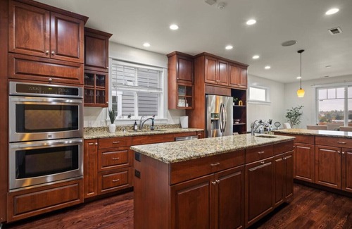 Brighton House | Spacious Seward Park Home for 8!
