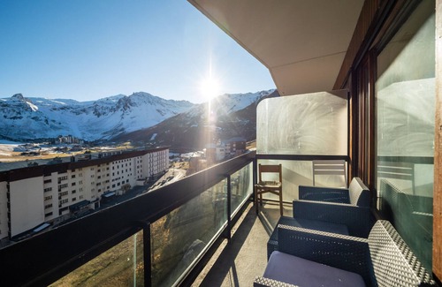 Tignes le Lac Apartment | Spacious Ski-In/Ski-Out Apartment with Balcony in Heart of Tignes le Lac