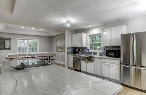Skyland House | Spacious South Asheville Getaway