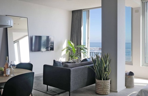 Clifton Apartment | Spacious Studio Apartment - Number 4702