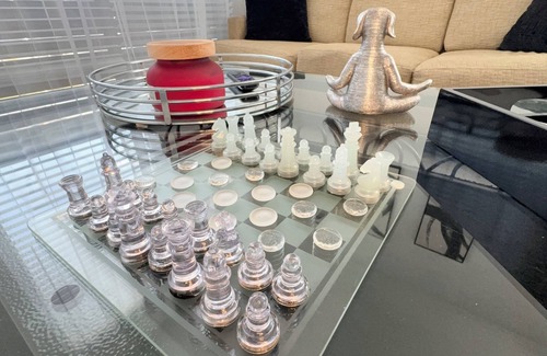 Kansas City Apartment | Spacious Studio Living with Lounge Space — Close to Downtown & Hospitals!